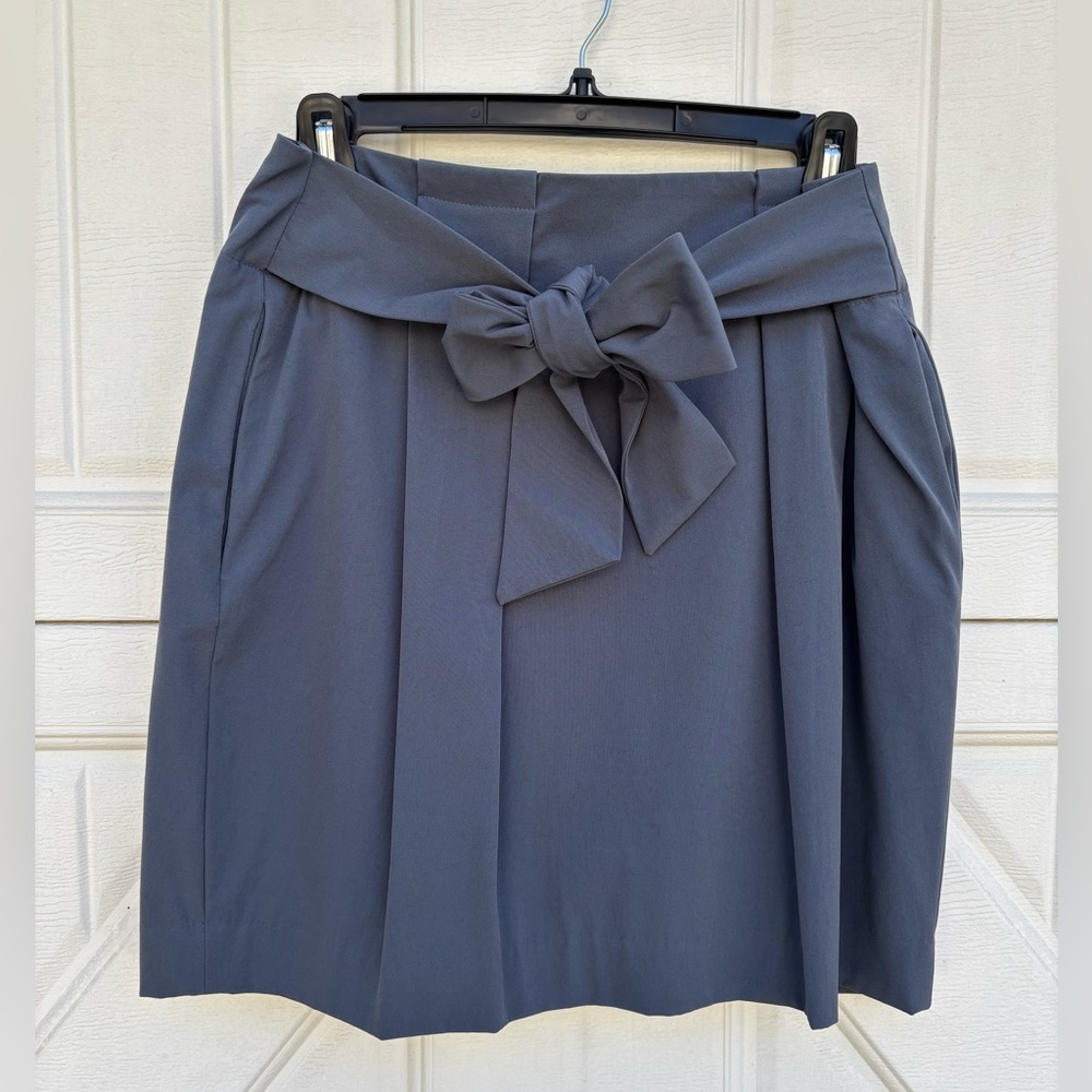 Banana Republic Blue Gray Tie Waist Pleated Skirt Size 6 Pockets